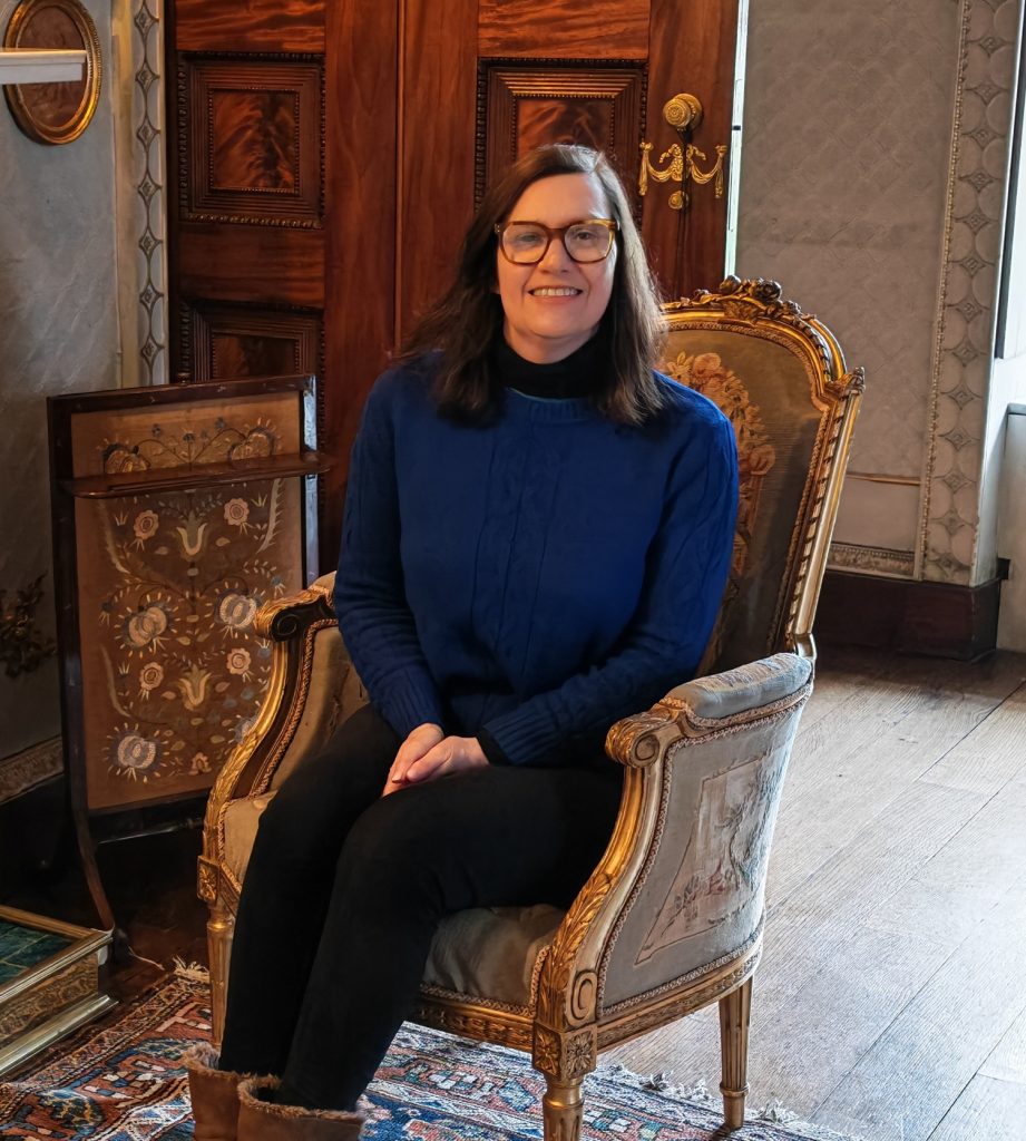 Rebecca Edmonds of Redmonds Hyphotherapy